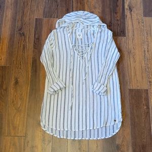 Billabong Size Medium,  swim coverup